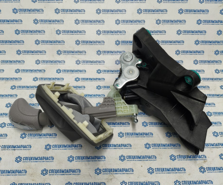 Рычаг переключения передач (кулиса в сборе с кожухом) на Sollers-Atlant - 1703500R004