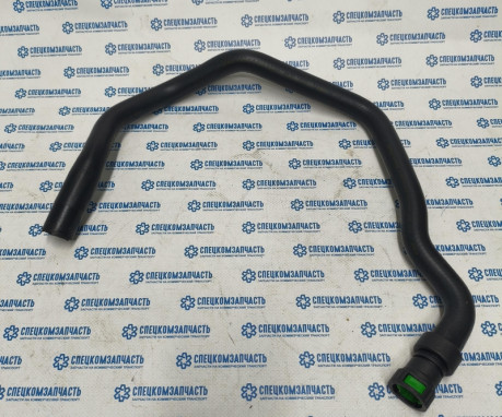 Патрубок охлаждения от отопителя к помпе на Форд Транзит - 1371211