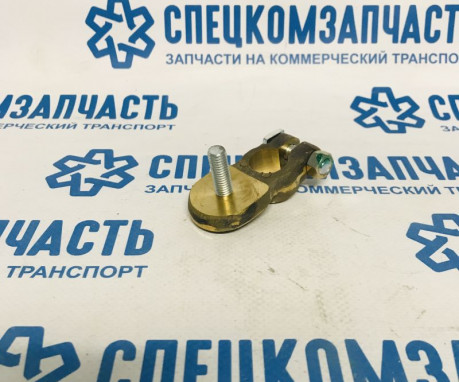 Клемма АКБ +"" на Hyundai HD - 372705K000