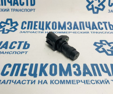 Датчик распредвала D4DD на Hyundai HD - 3935045700