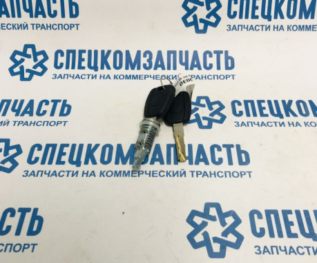 Личинка замка двери на Пежо Боксер - 5770Z13