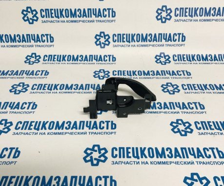 Ручка двери внутренняя левая на Hyundai HD - 823105H001