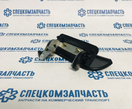 Ручка двери наружная правая на Hyundai HD - 823405H002