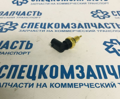 Датчик температуры охлаждающей жидкости ОМ651 на Мерседес Спринтер - 82404