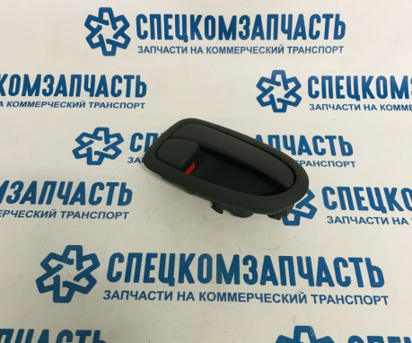 Ручка двери внутренняя правая на Хендай Портер 2 - 826204F000ES