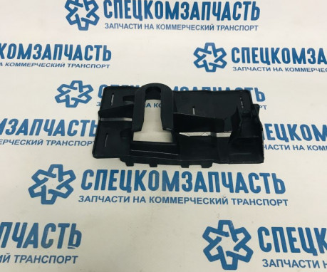 Кронштейн бампера правый на Хендай Портер 2 - 865164F000