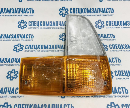 Указатель поворота передний левый 04- на Hyundai HD - 923015H005