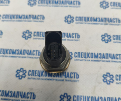 Датчик давления топлива в рампе (J3 - 2.9) на Киа Бонго - 9307512A