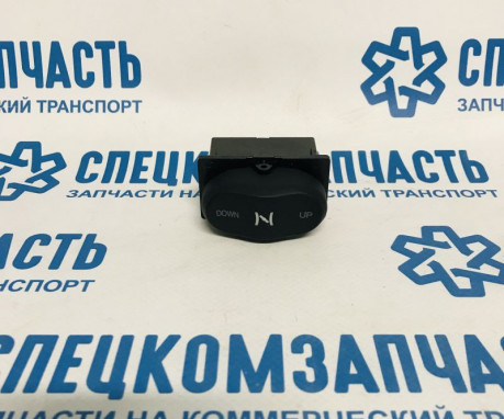 Выключатель дросельной заслонки на Hyundai HD - 931915K000
