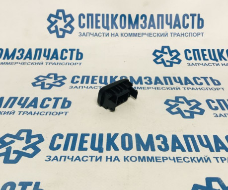 Заглушка кнопок на консоли на Hyundai HD - 9371534000