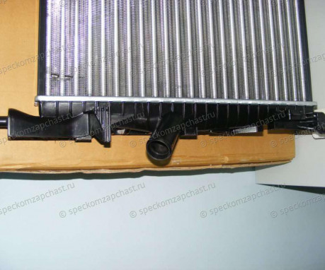 Радиатор охлаждения (короткий)(+/- кондиционер) на Форд Транзит - 1383315
